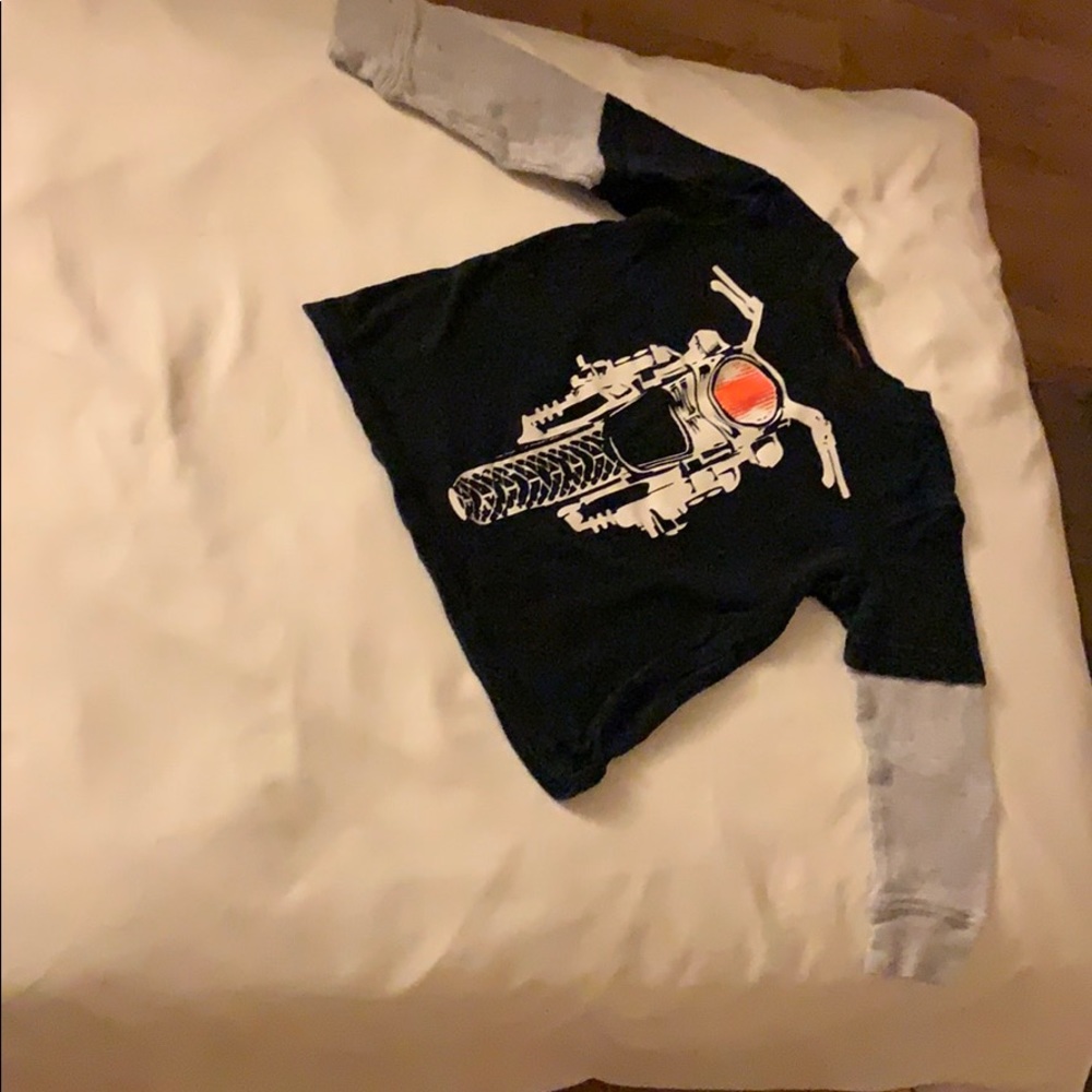 Long sleeve